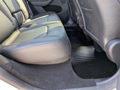 2025 Tesla Model Y Long Range AWD *Ltd Avail*