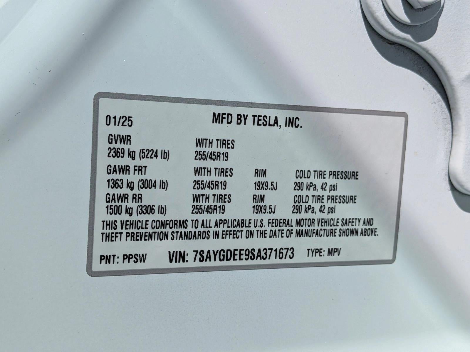 2025 Tesla Model Y Long Range AWD *Ltd Avail*