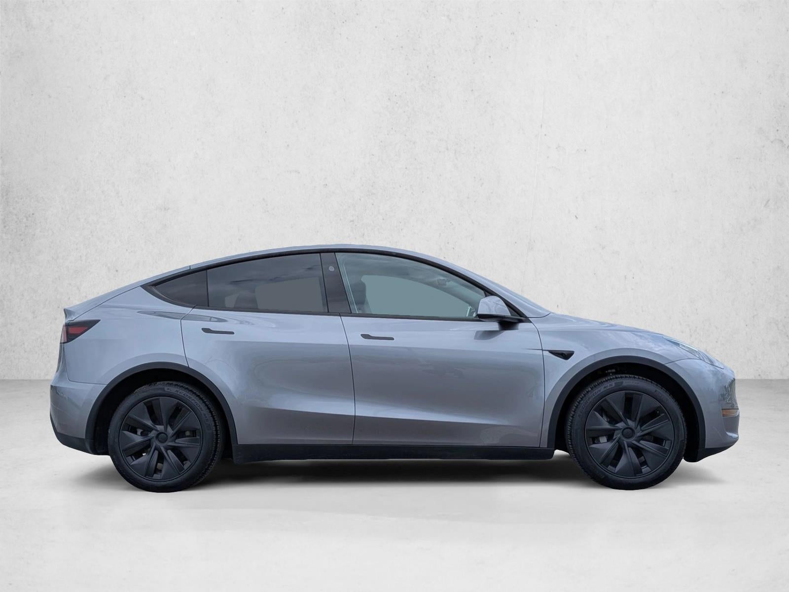 2025 Tesla Model Y Long Range AWD *Ltd Avail*