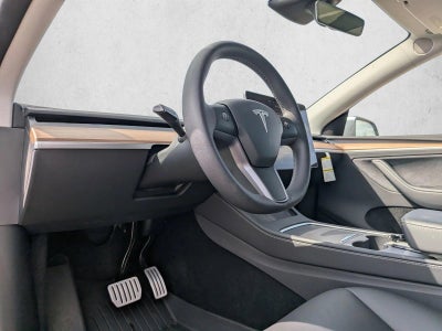 2025 Tesla Model Y Performance AWD *Ltd Avail*