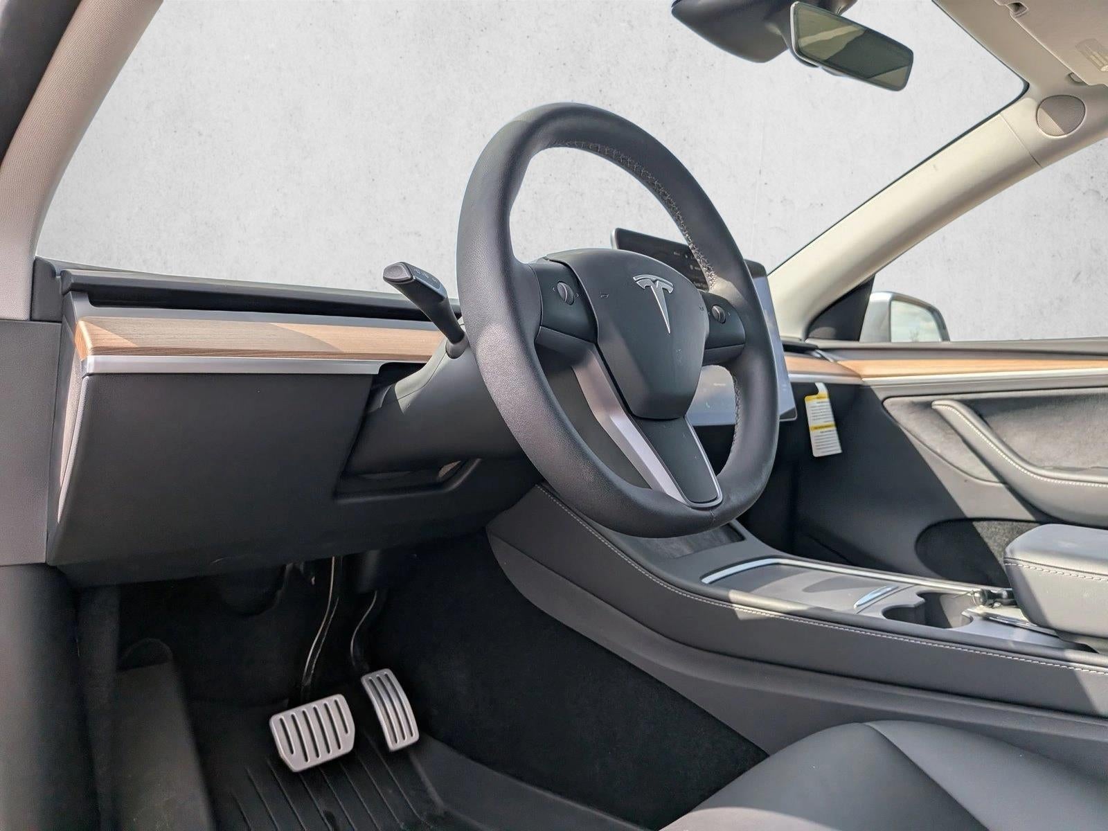 2025 Tesla Model Y Performance AWD *Ltd Avail*