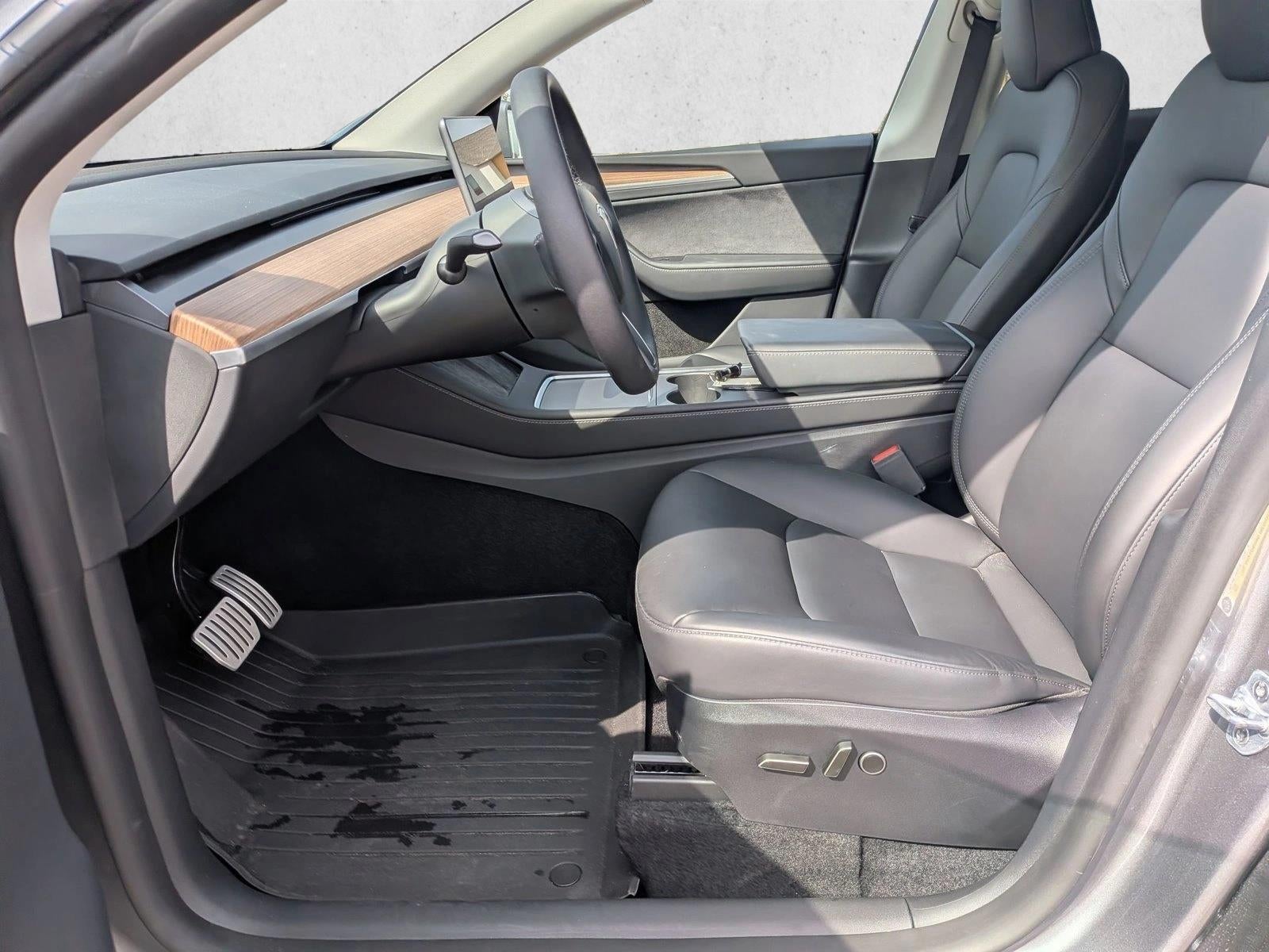 2025 Tesla Model Y Performance AWD *Ltd Avail*