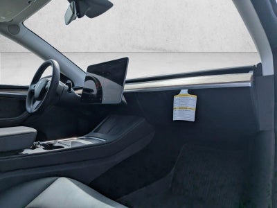 2025 Tesla Model Y Performance AWD *Ltd Avail*