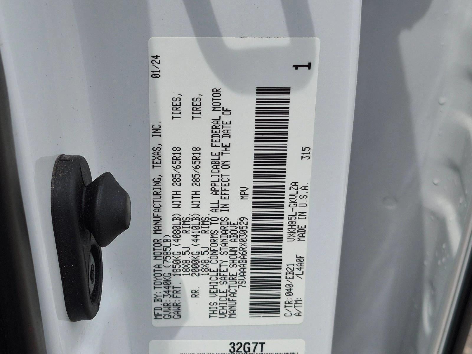 2024 Toyota Sequoia TRD Pro 4WD (Natl)