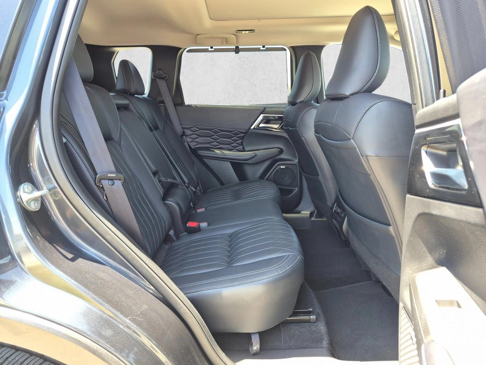 2025 Mitsubishi Outlander SEL FWD