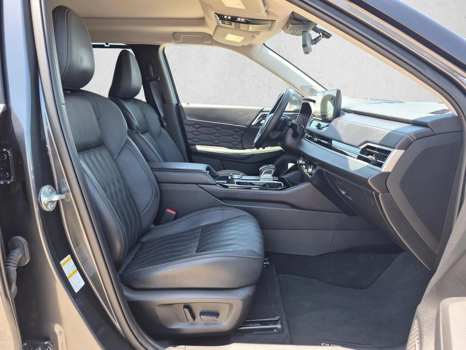 2025 Mitsubishi Outlander SEL FWD
