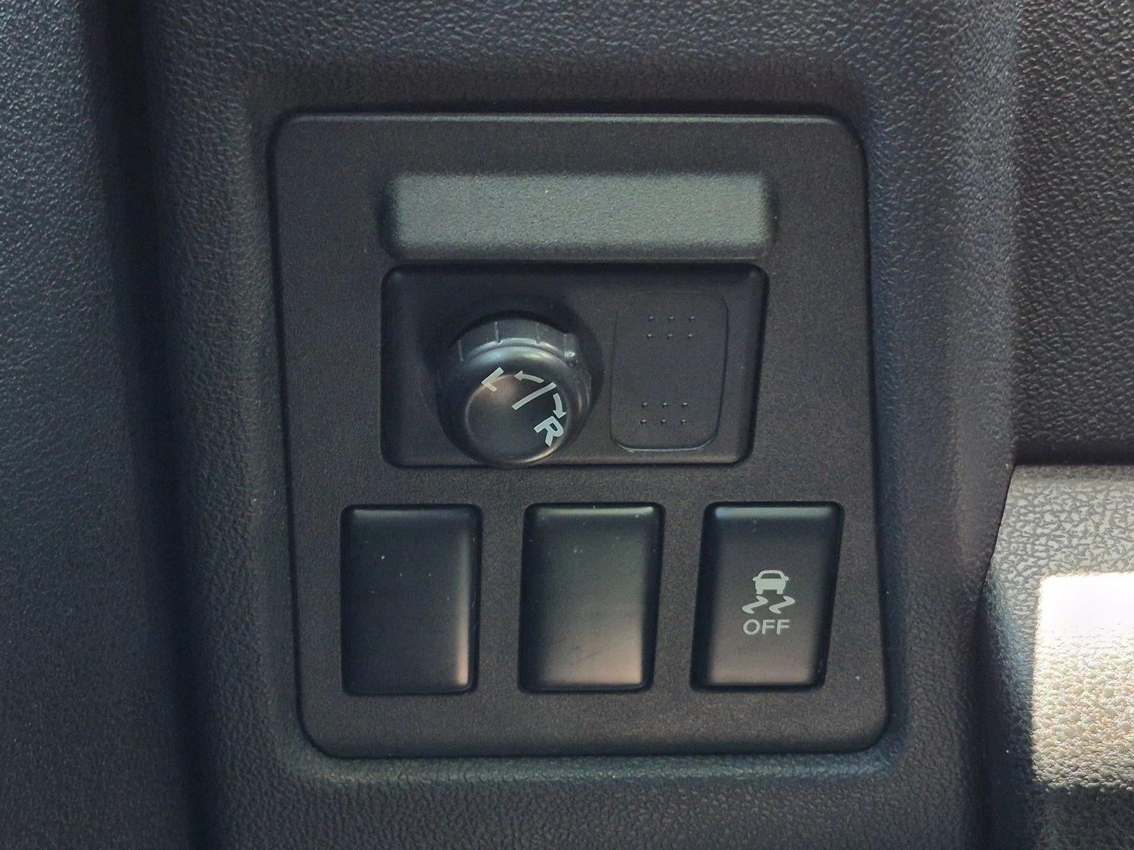 2015 Nissan Rogue Select FWD 4dr S