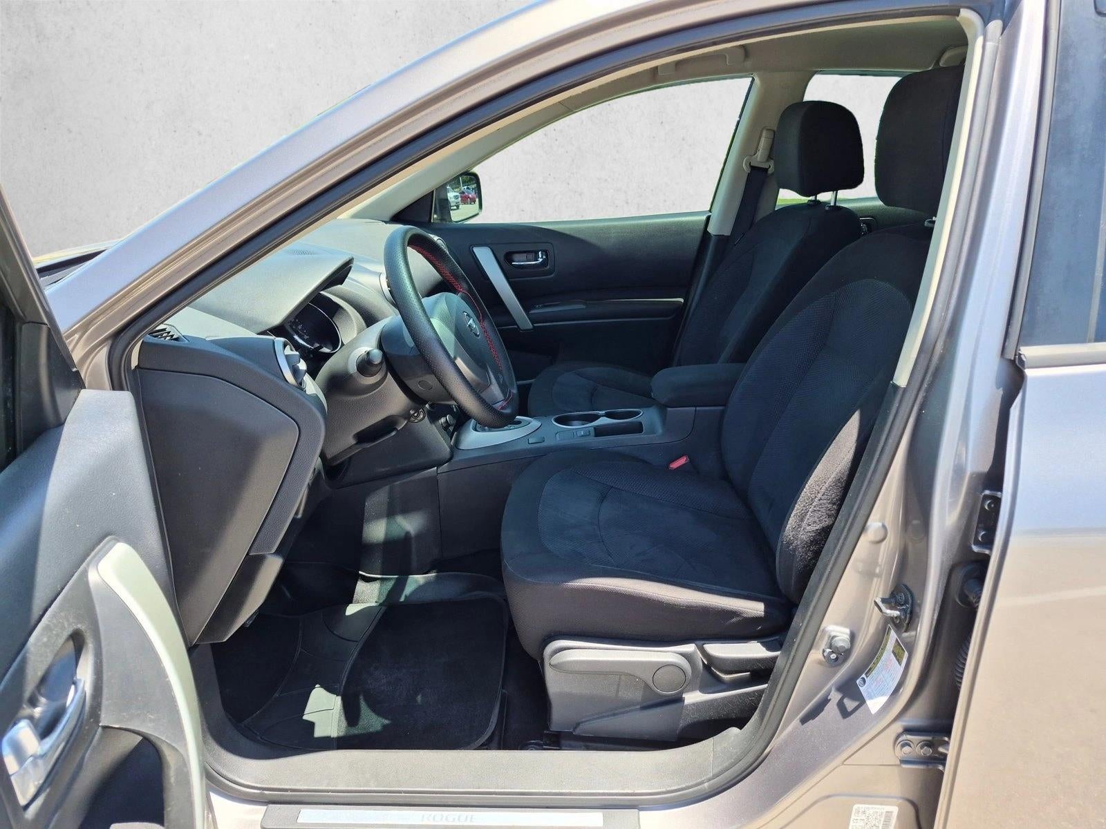 2015 Nissan Rogue Select FWD 4dr S