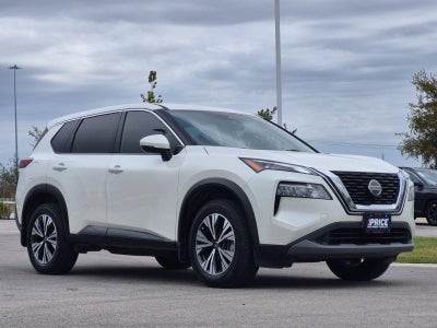 2021 Nissan Rogue FWD SV