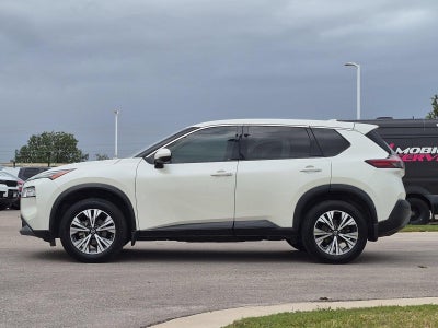 2021 Nissan Rogue FWD SV