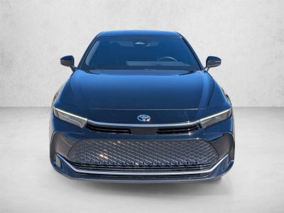 2023 Toyota Crown XLE AWD (Natl)