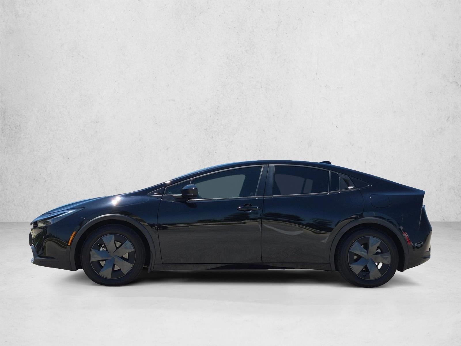 2026 Toyota Prius Plug-In Hybrid SE (Natl)