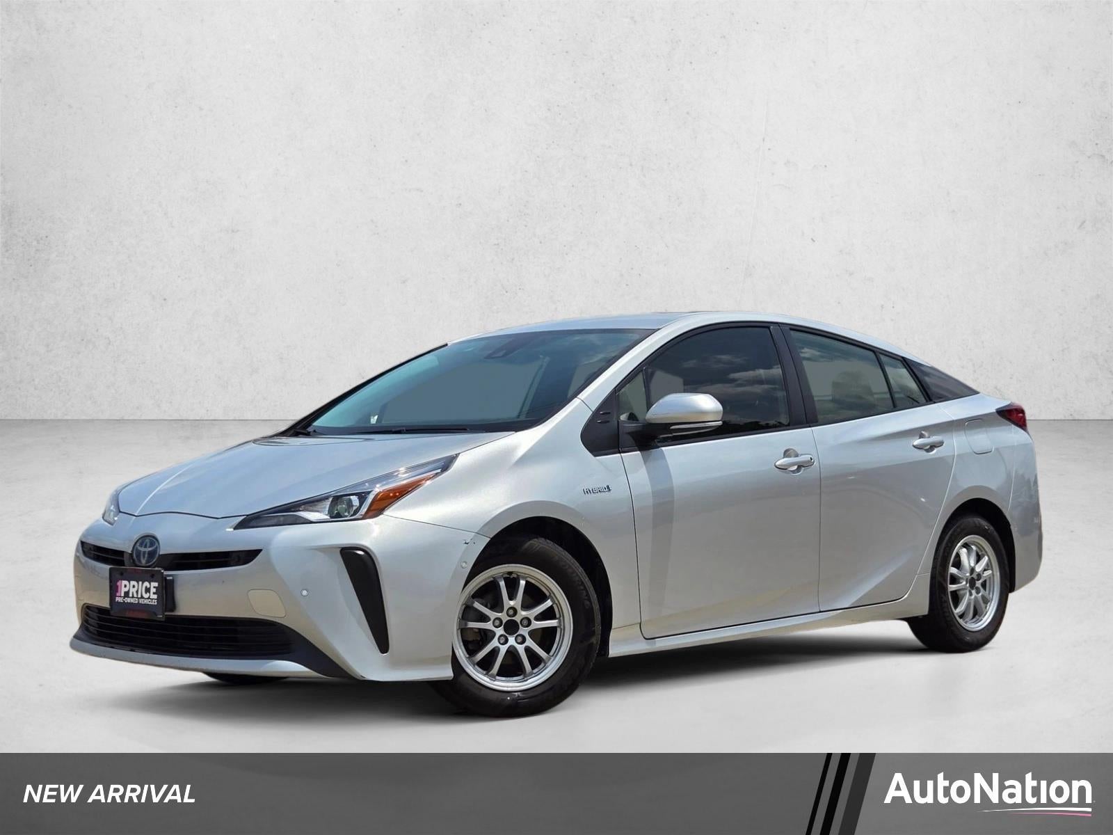 2022 Toyota Prius LE (Natl)