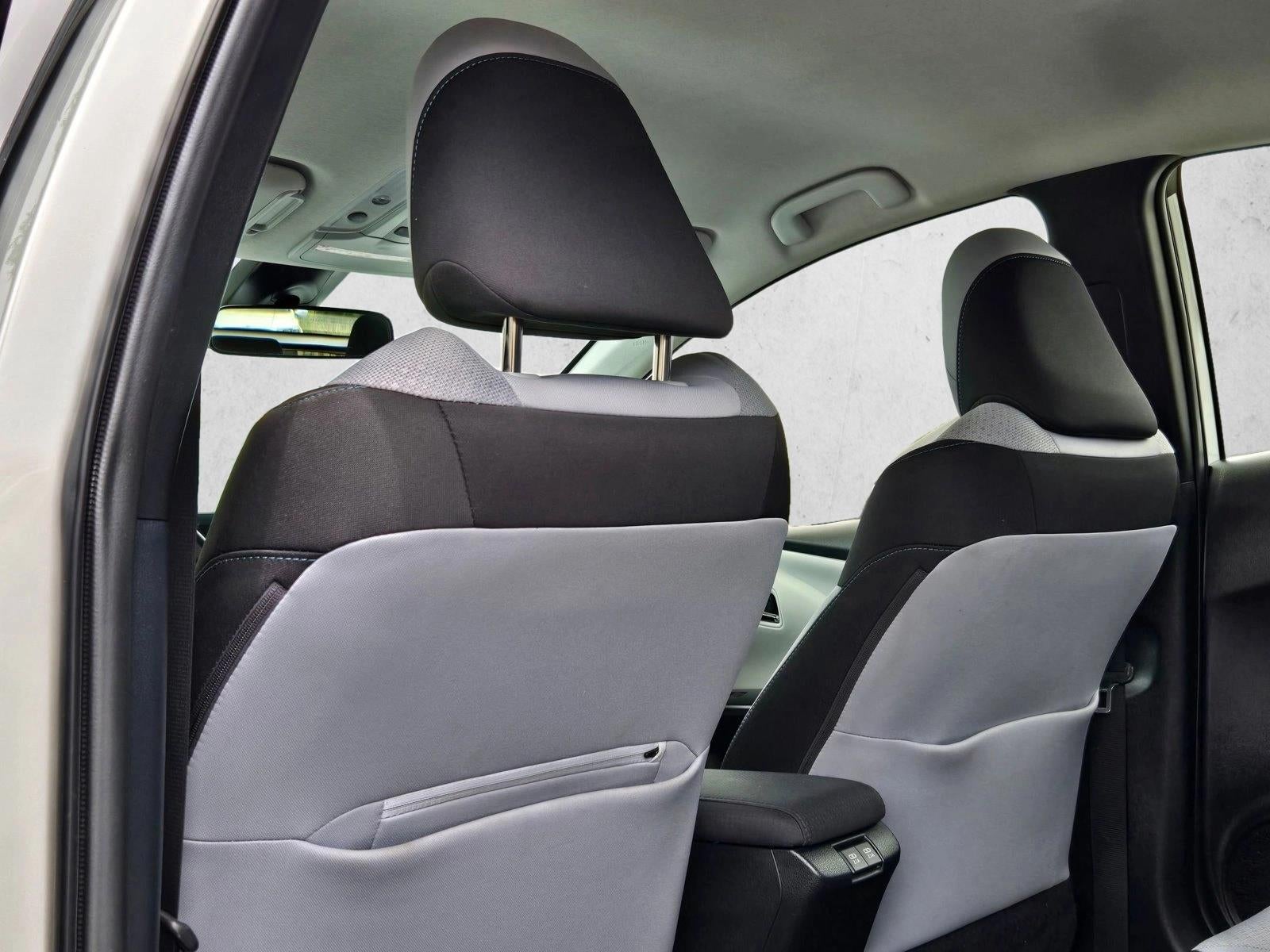 2022 Toyota Prius LE (Natl)
