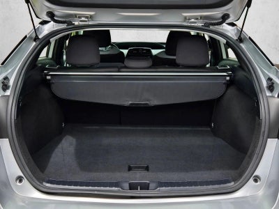 2022 Toyota Prius LE (Natl)