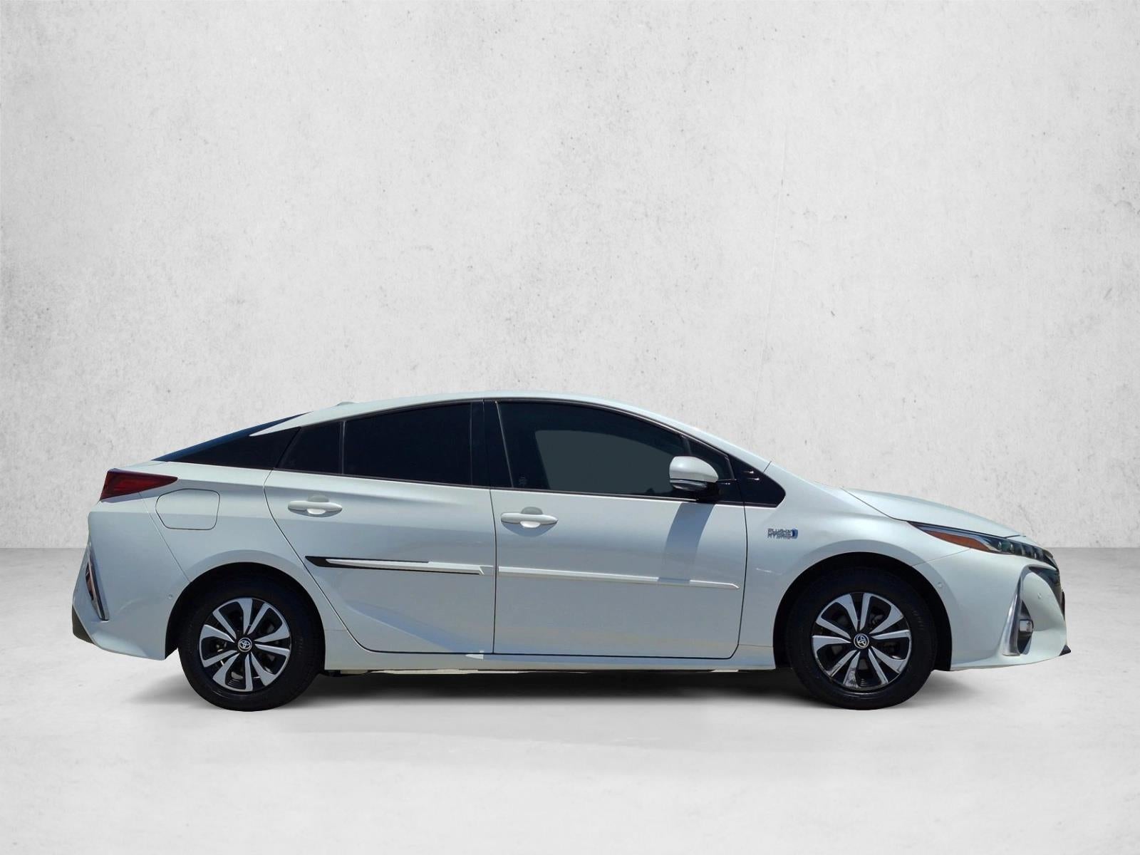 2018 Toyota Prius Prime Advanced (Natl)
