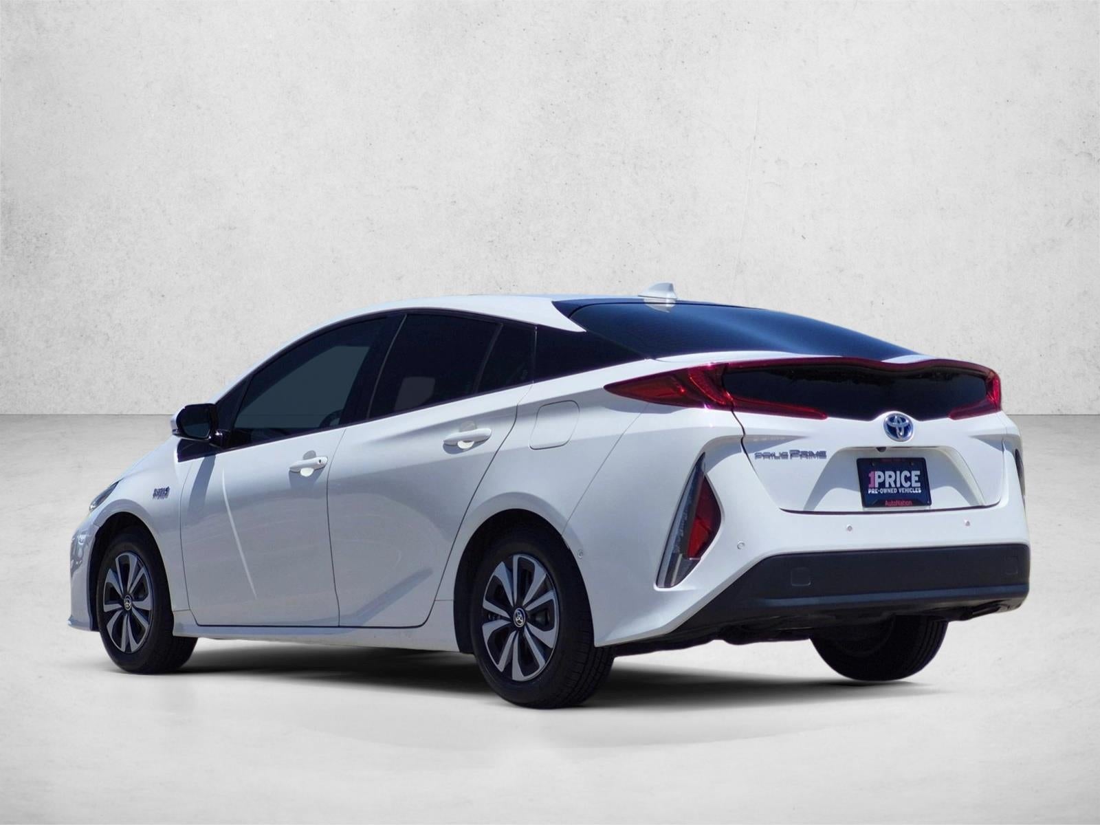 2018 Toyota Prius Prime Advanced (Natl)