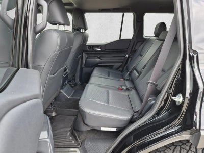 2025 Toyota Land Cruiser 4WD (GS)