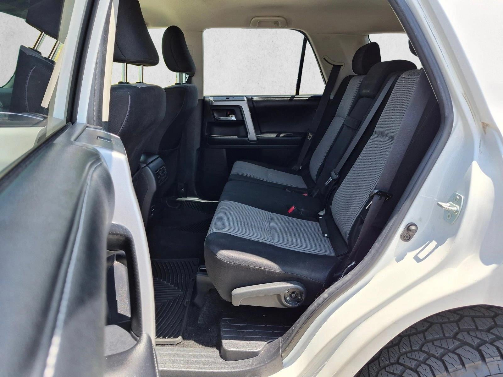 2015 Toyota 4Runner RWD 4dr V6 SR5 (Natl)