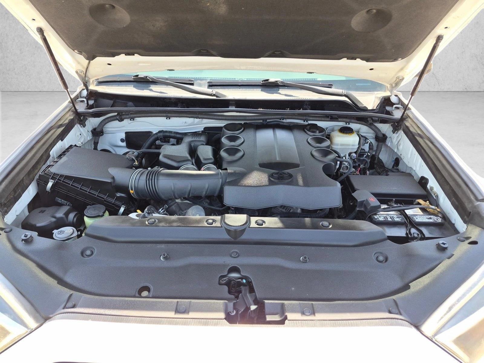 2015 Toyota 4Runner RWD 4dr V6 SR5 (Natl)