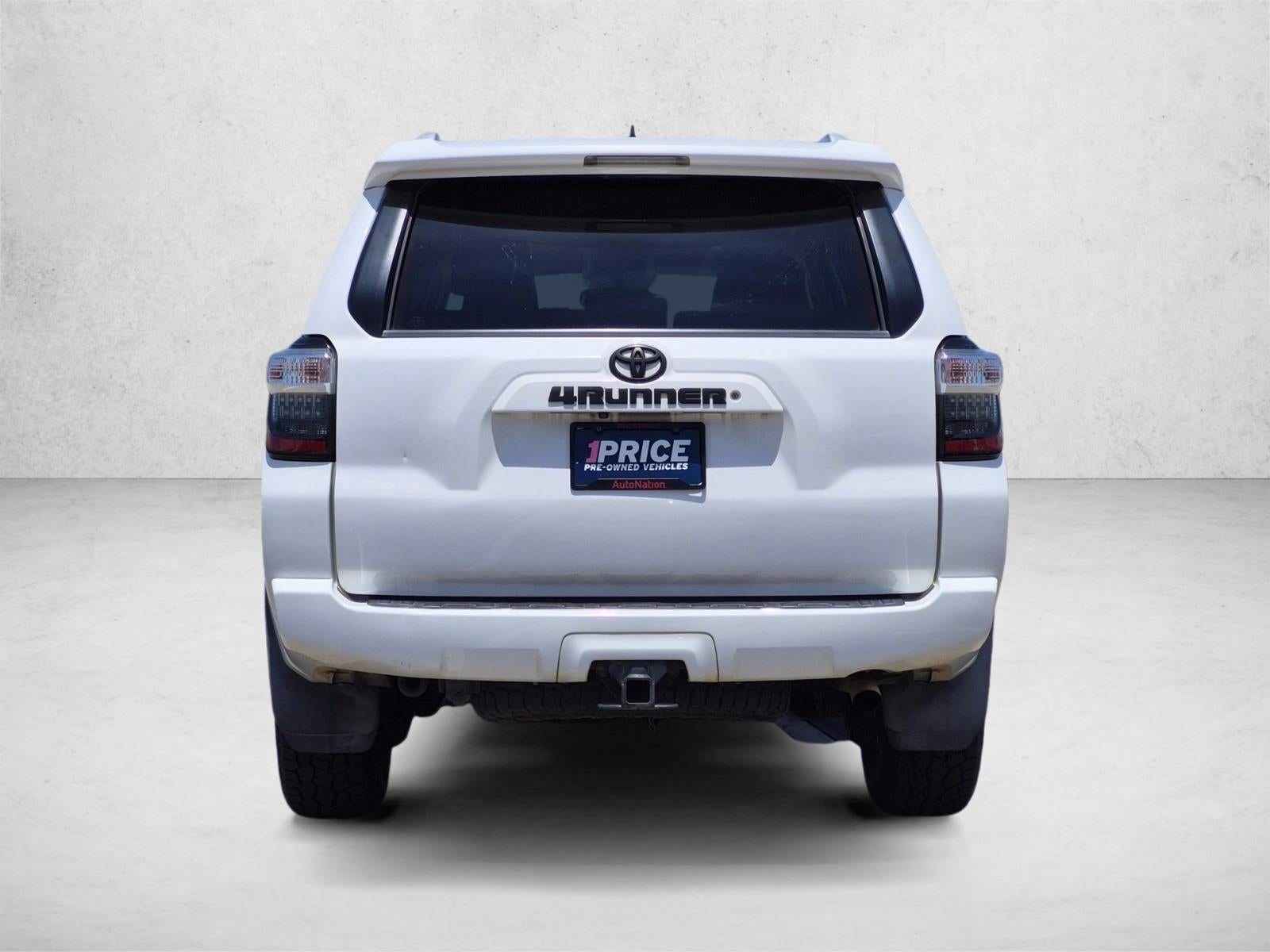 2015 Toyota 4Runner RWD 4dr V6 SR5 (Natl)