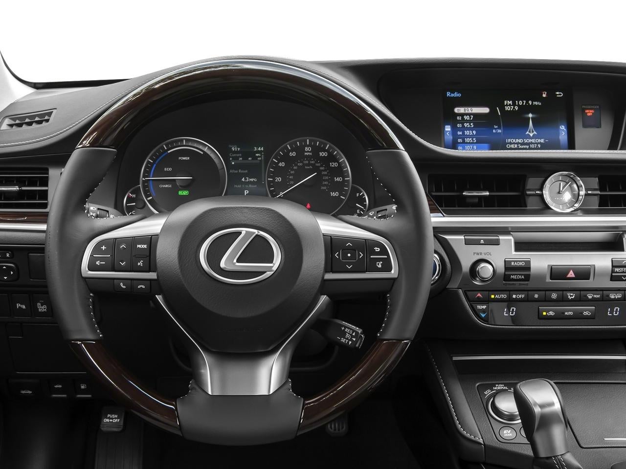 2016 Lexus ES 300h 4dr Sdn Hybrid