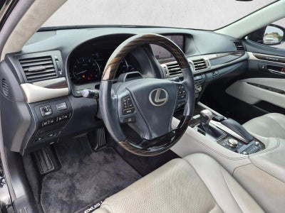 2015 Lexus LS 460 4dr Sdn L RWD