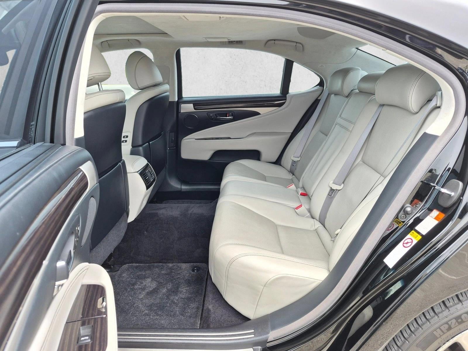 2015 Lexus LS 460 4dr Sdn L RWD