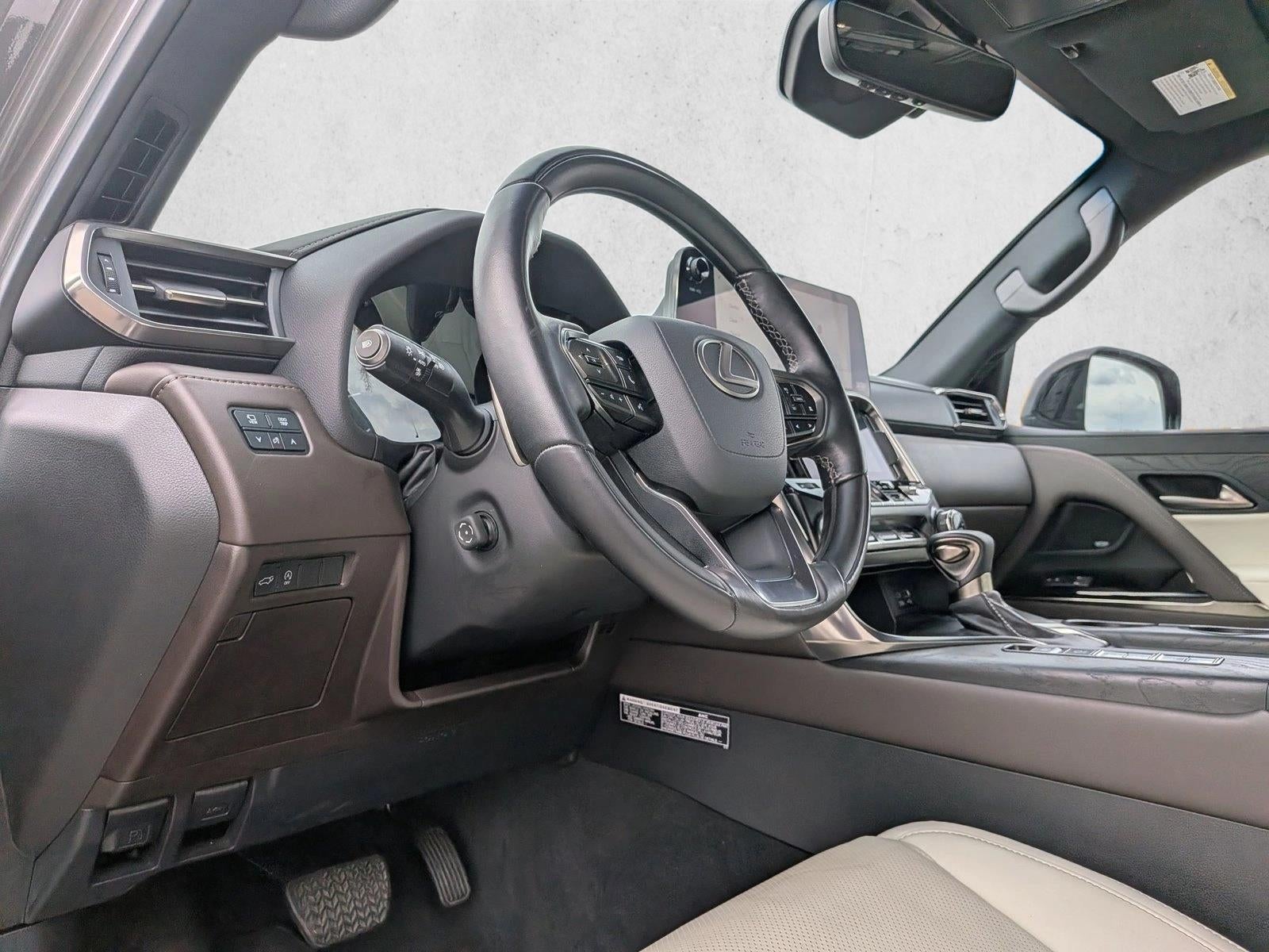 2023 Lexus LX 600 Luxury 4WD