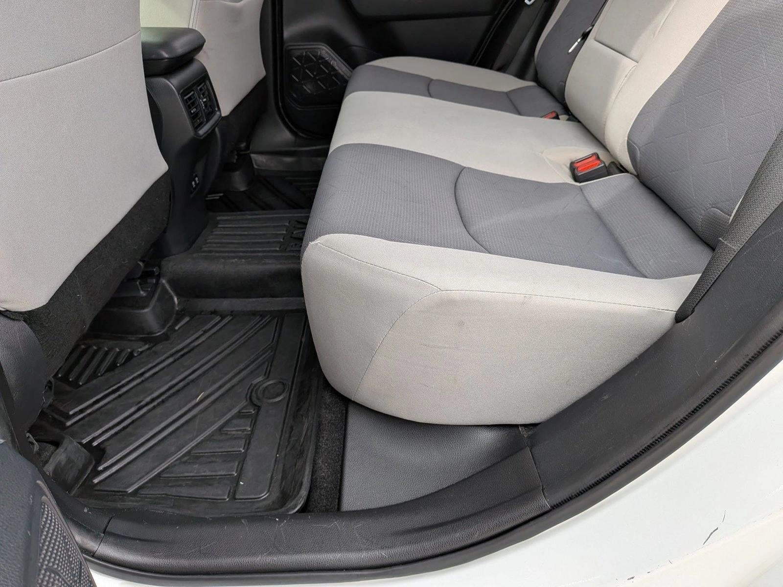 2020 Toyota RAV4 XLE AWD (Natl)