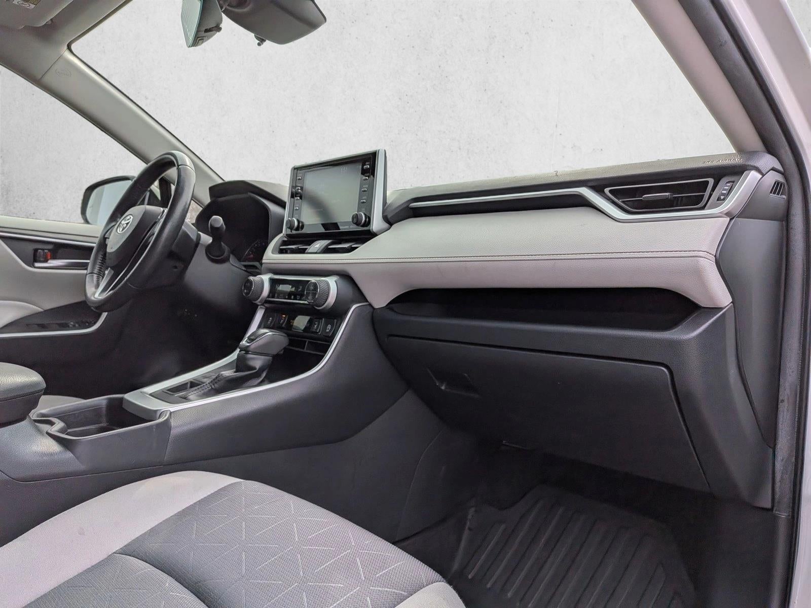 2020 Toyota RAV4 XLE AWD (Natl)