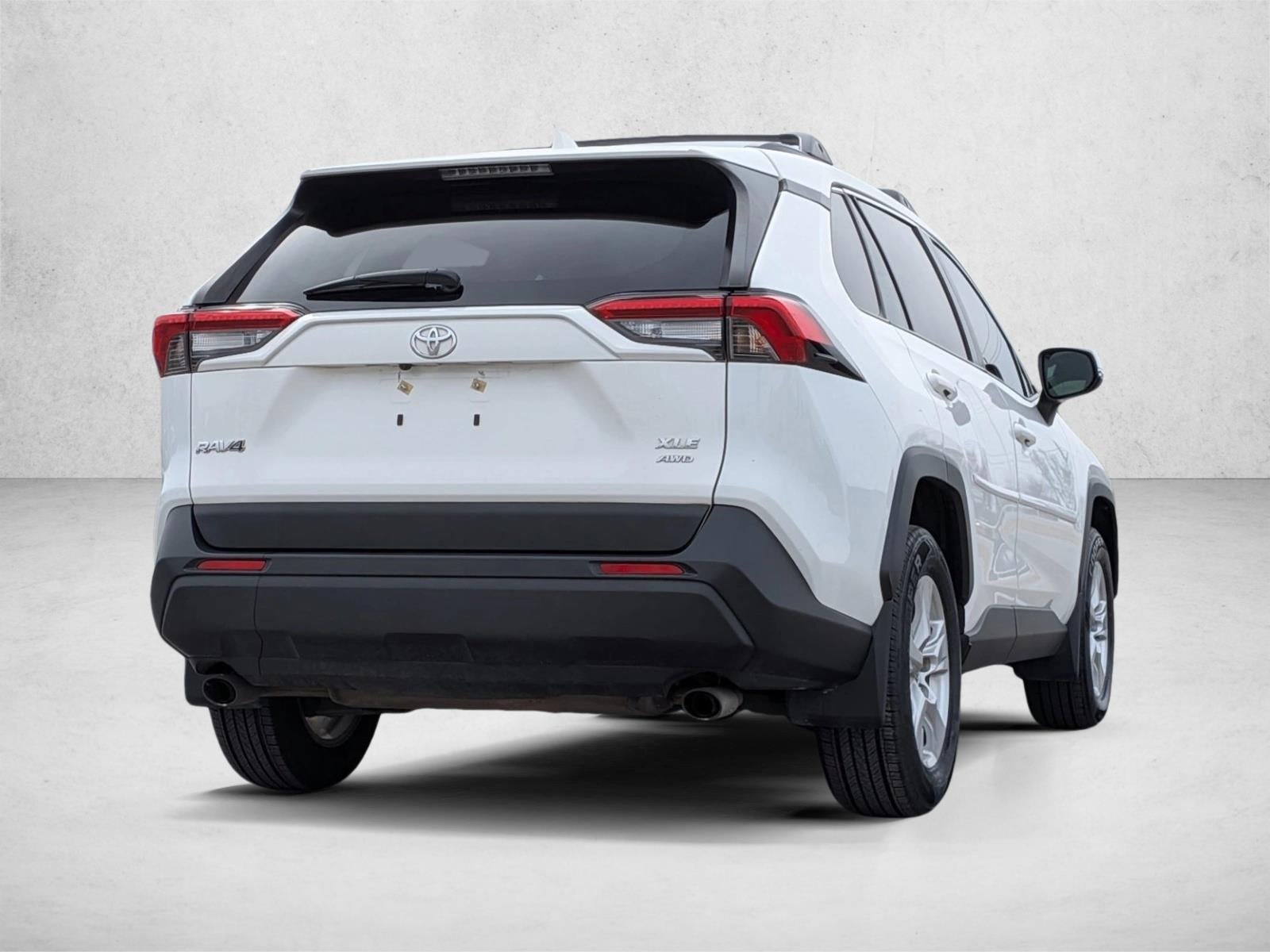 2020 Toyota RAV4 XLE AWD (Natl)