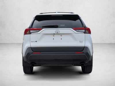 2020 Toyota RAV4 XLE AWD (Natl)