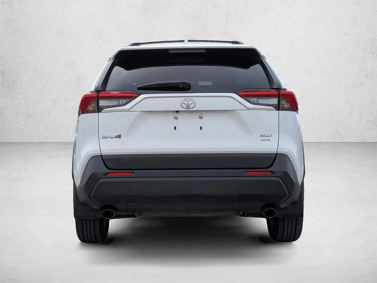 2020 Toyota RAV4 XLE AWD (Natl)