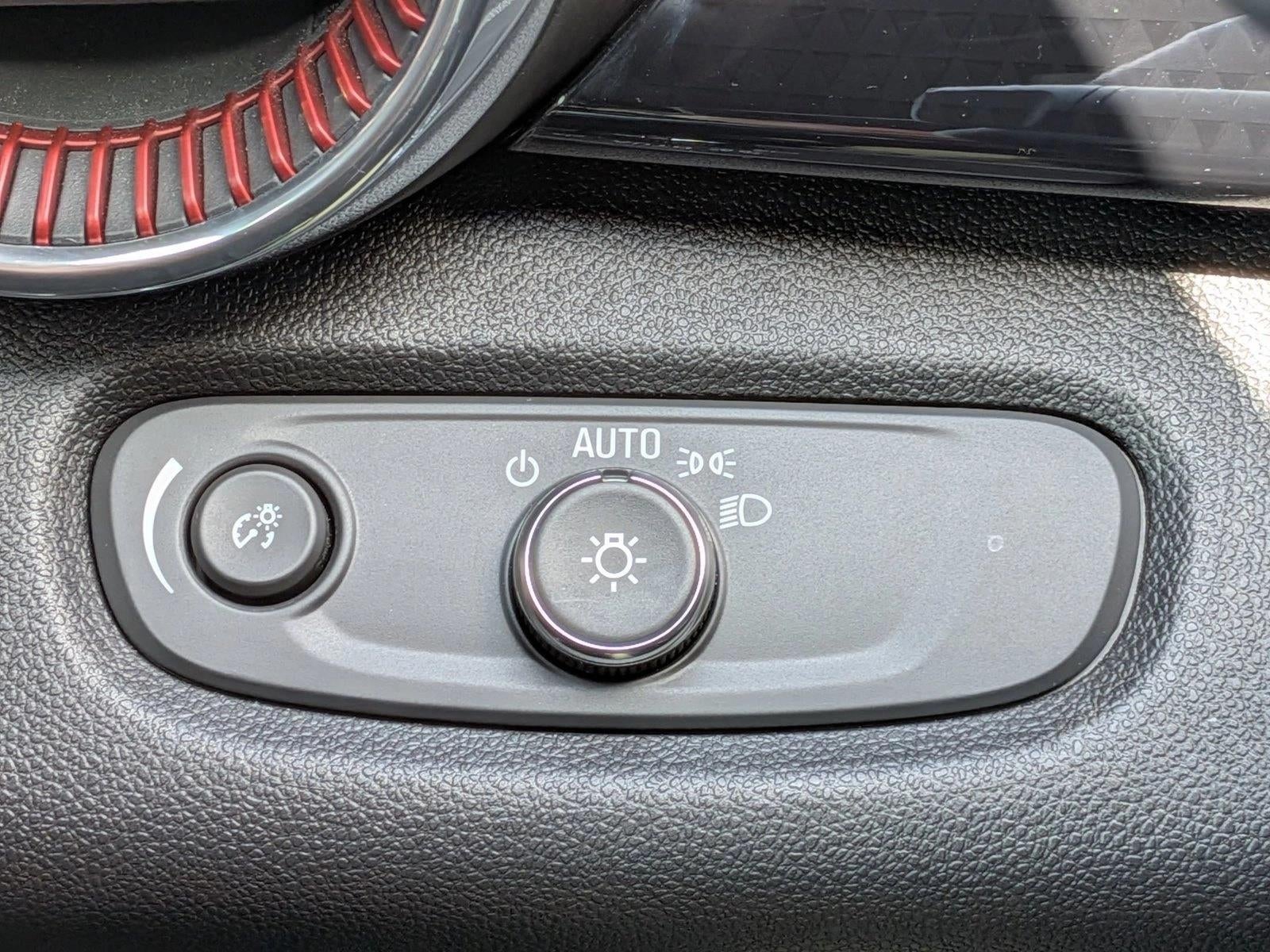 2025 Chevrolet Trax FWD 4dr 2RS