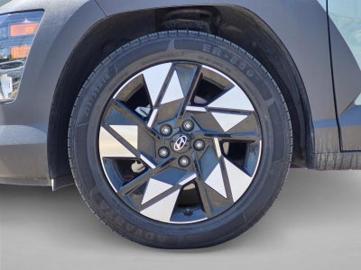 2024 Hyundai KONA SEL FWD