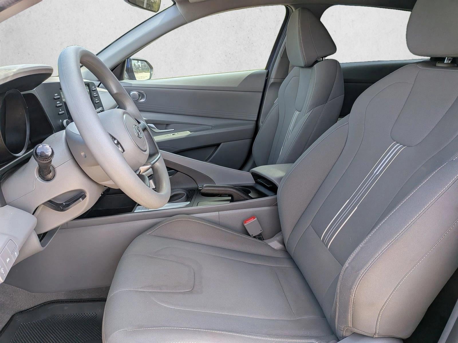 2023 Hyundai ELANTRA SEL IVT