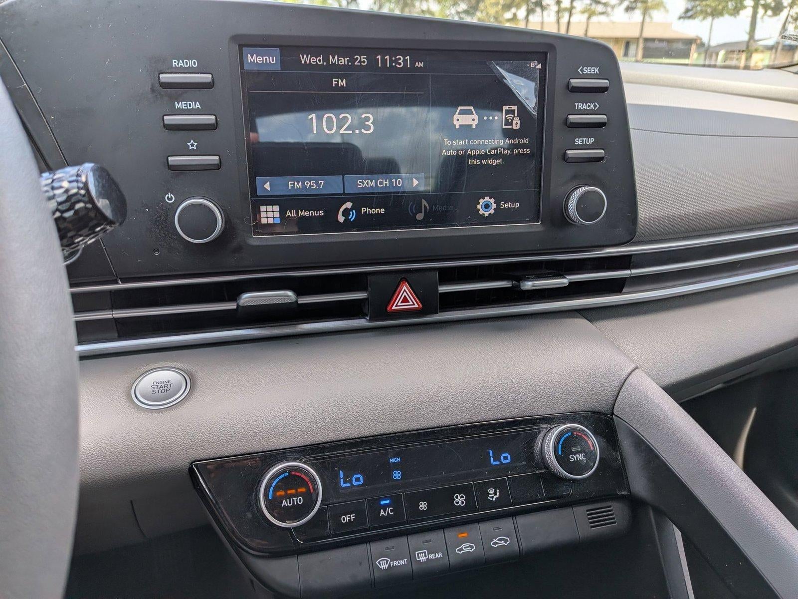 2023 Hyundai ELANTRA SEL IVT