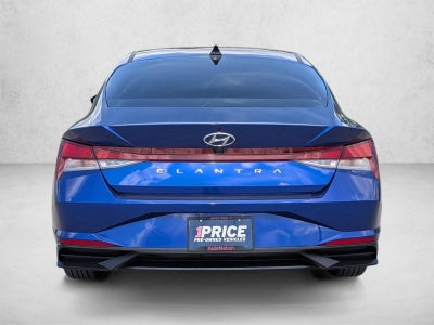 2023 Hyundai ELANTRA SEL IVT