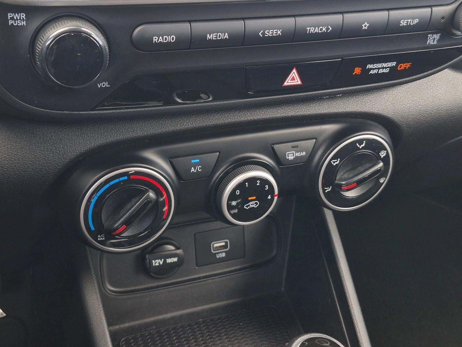 2021 Hyundai VENUE SE IVT