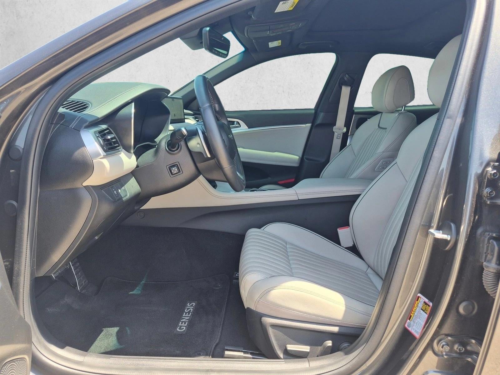2023 Genesis G70 2.0T RWD