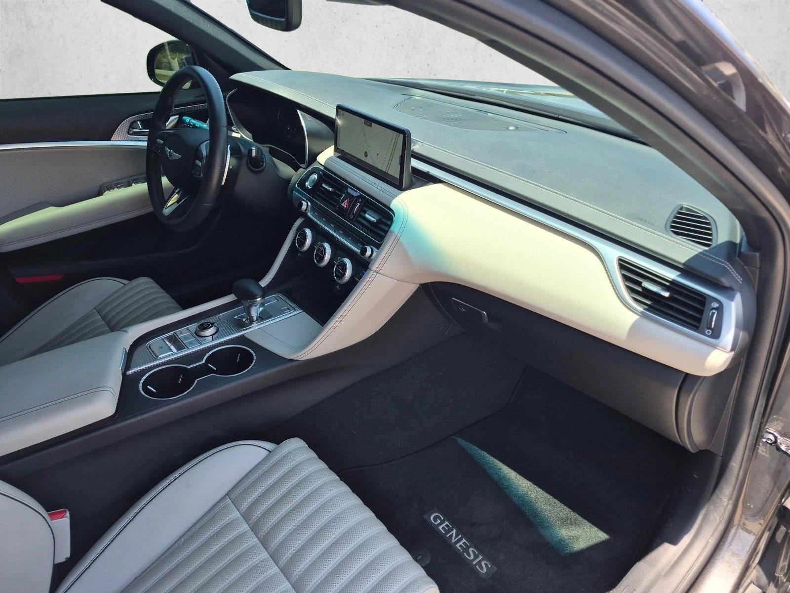 2023 Genesis G70 2.0T RWD