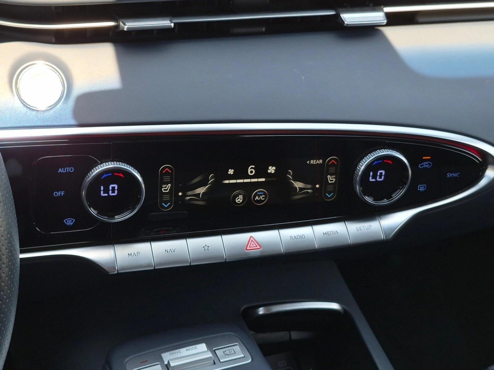 2023 Genesis GV70 2.5T AWD