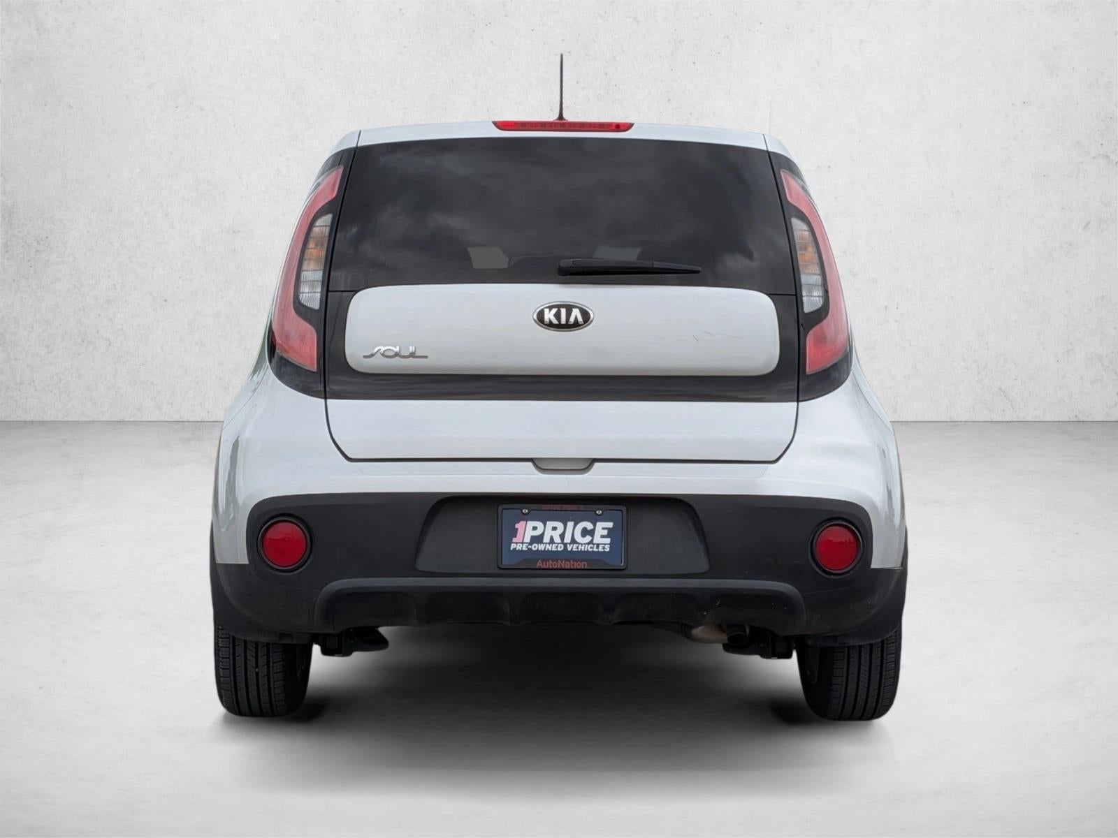 2017 Kia Soul Base Auto