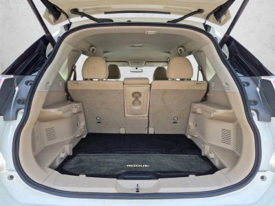 2016 Nissan Rogue FWD 4dr SV