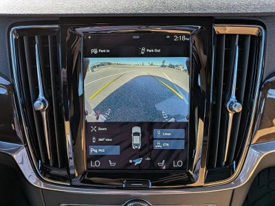 2020 Volvo S90 T6 AWD Momentum