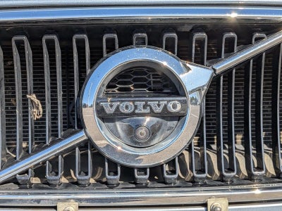 2020 Volvo S90 T6 AWD Momentum