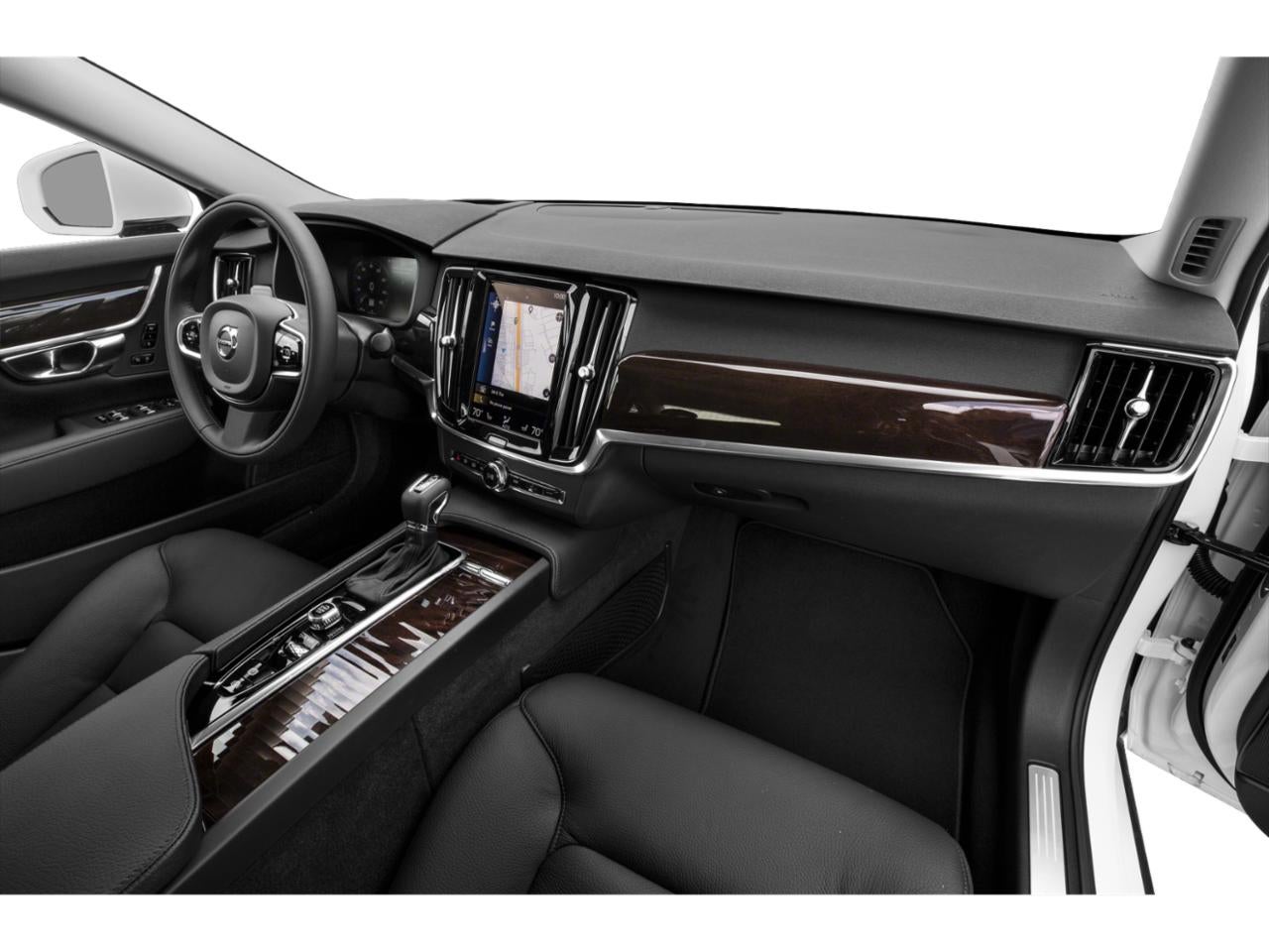 2020 Volvo S90 T6 AWD Momentum