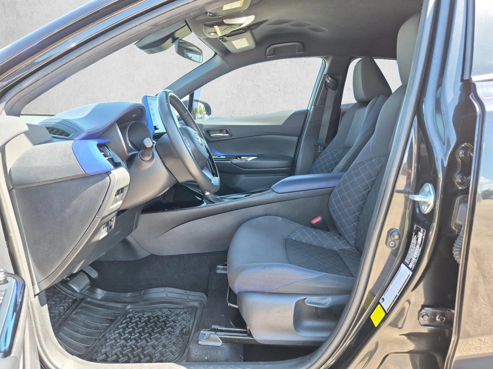 2021 Toyota C-HR XLE FWD (Natl)