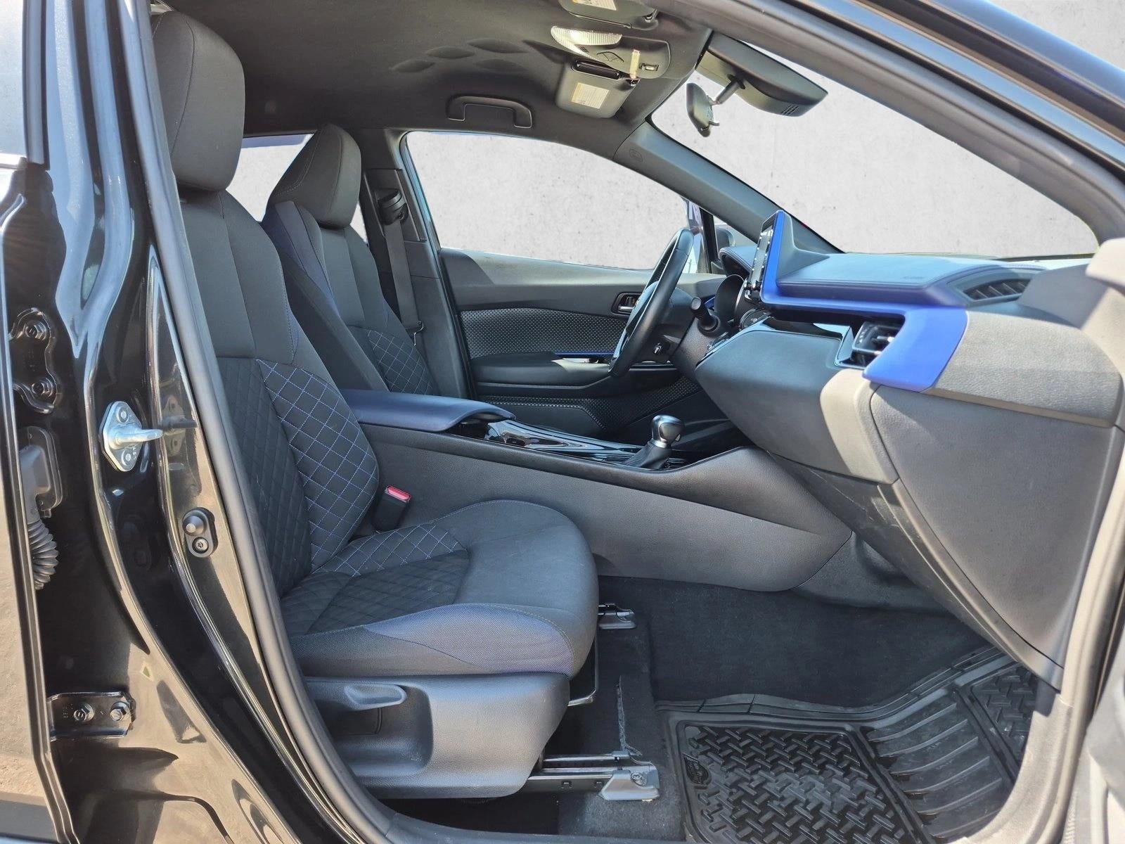 2021 Toyota C-HR XLE FWD (Natl)